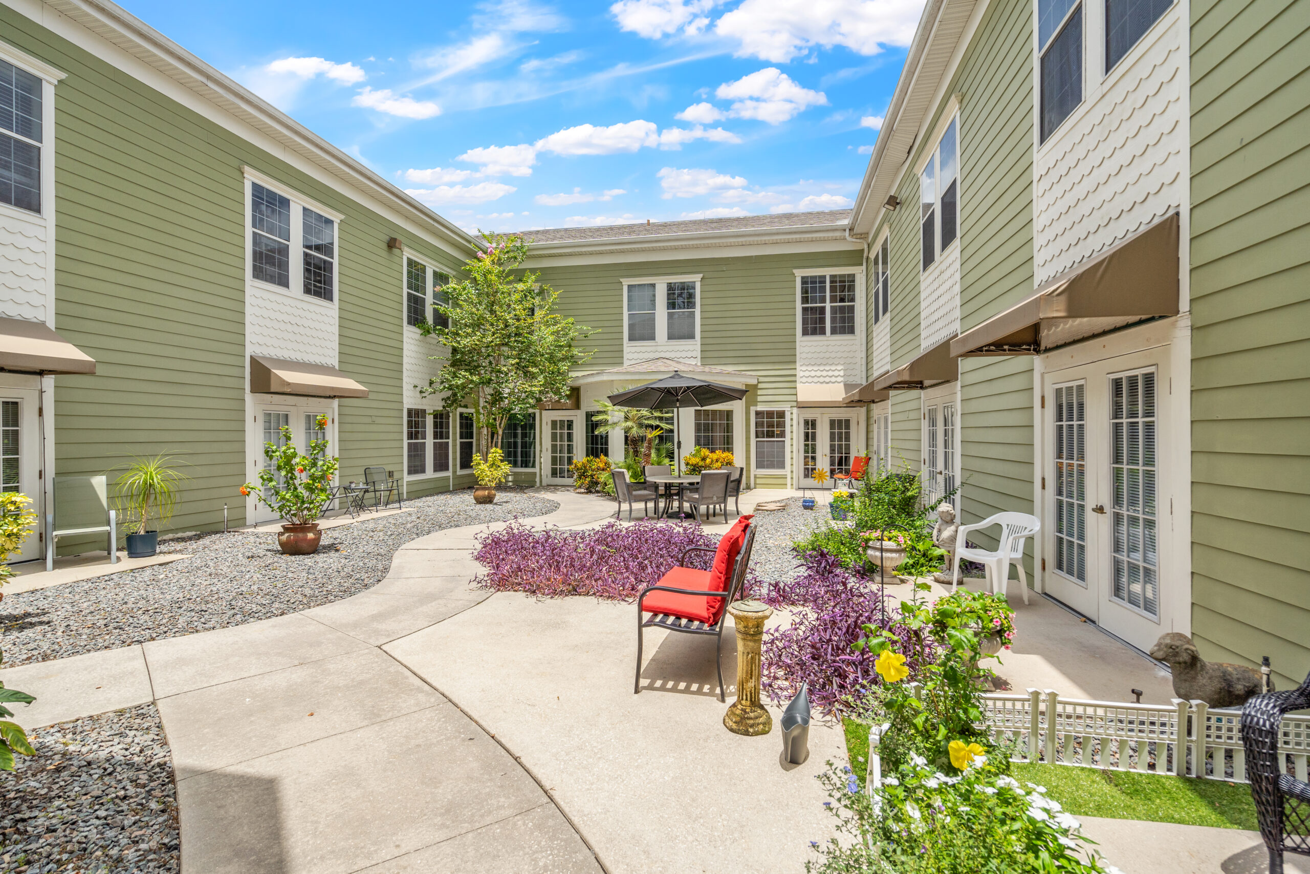 Lake Mary Courtyard