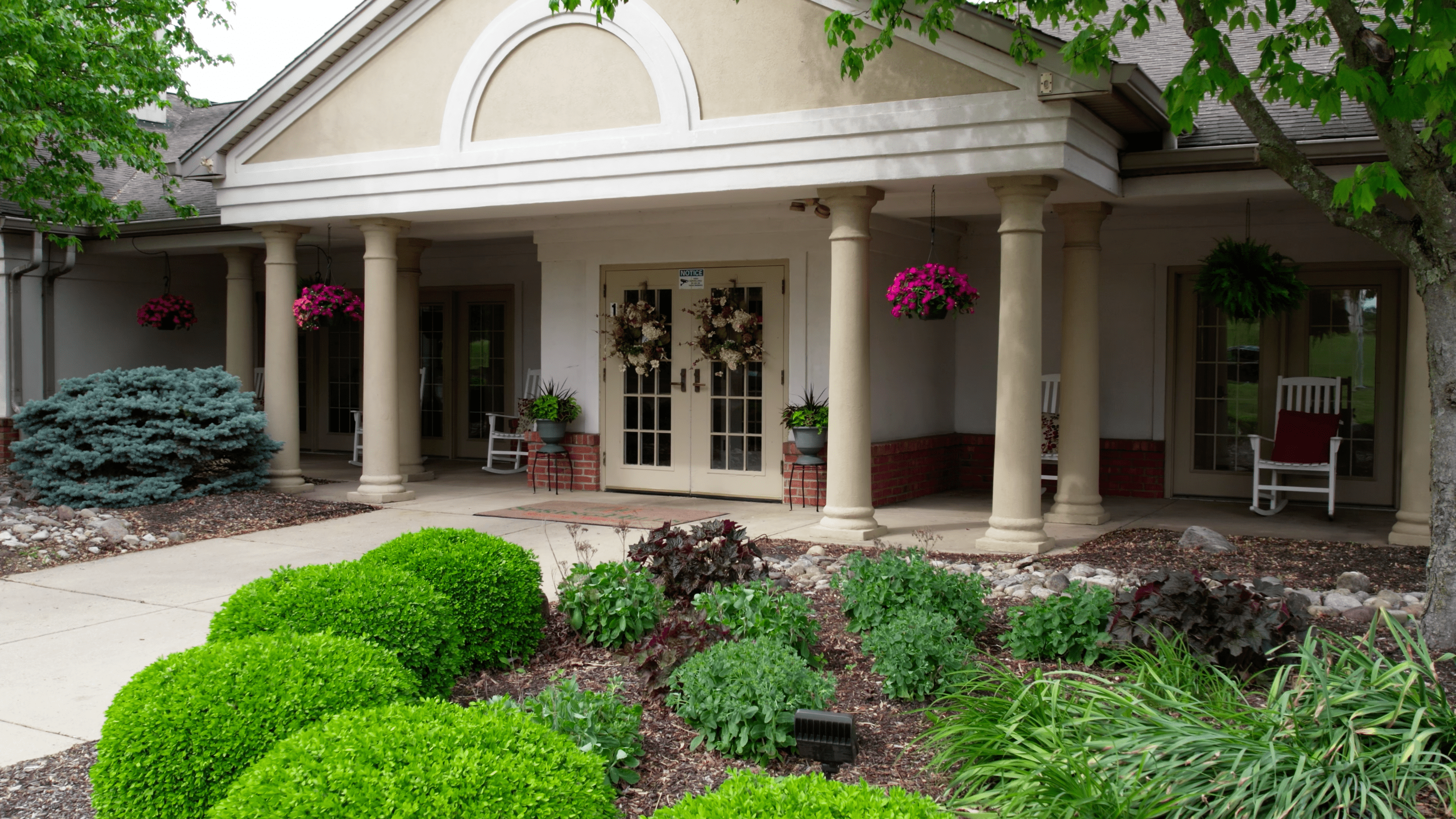 singing woods outdoor view